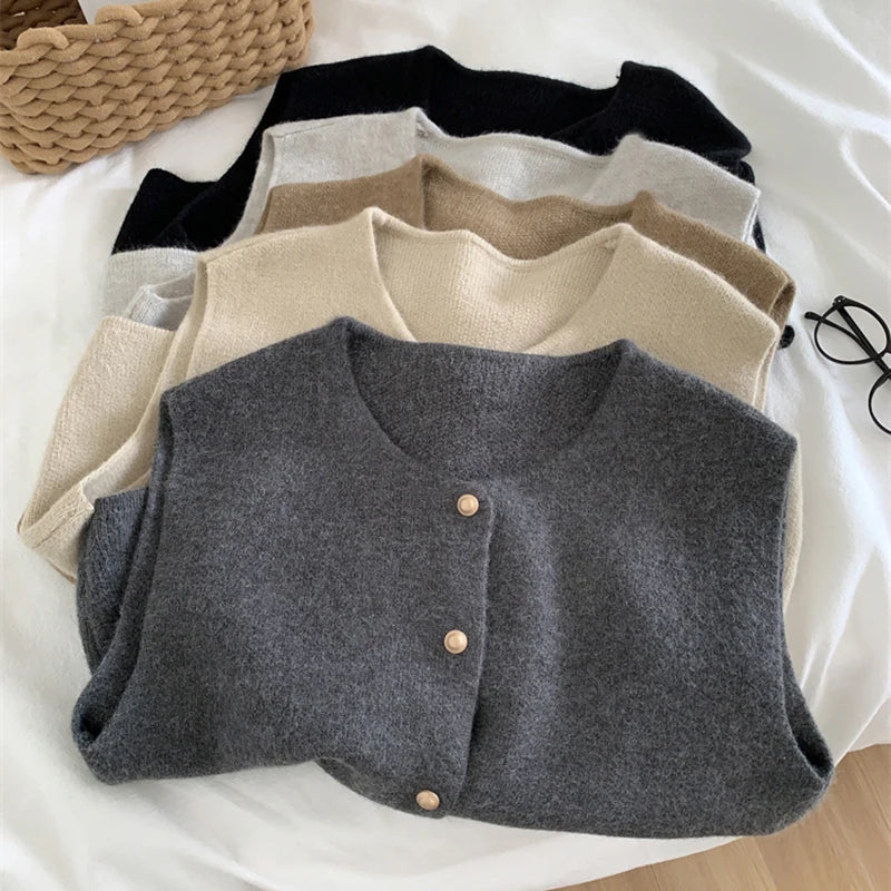 Merinowollen Damesgilet – Solveig | Warm Gebreid Gilet met Tijdloos Design