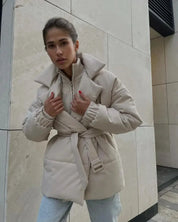 Senna pufferjack dames met ceintuur – warm & stijlvol winterjack
