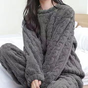 Dames pyjama set – fleece ribstof met oversized pasvorm & wijde broek