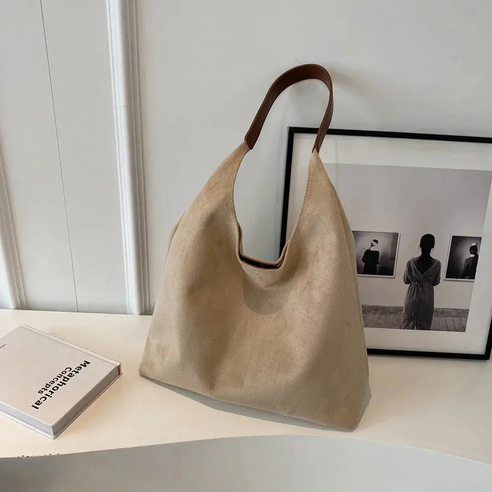 Elisa schoudertas dames – elegante suède tas in roestbruin