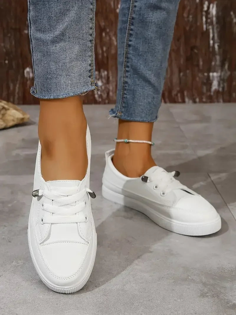 Casual dames veterschoenen – platte sneakers met ronde neus en comfortabele zool