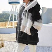 Fibi Pluche Vest met Capuchon – Oversized Fluffy Damesvest voor Warmte & Comfort