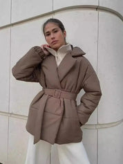Senna pufferjack dames met ceintuur – warm & stijlvol winterjack