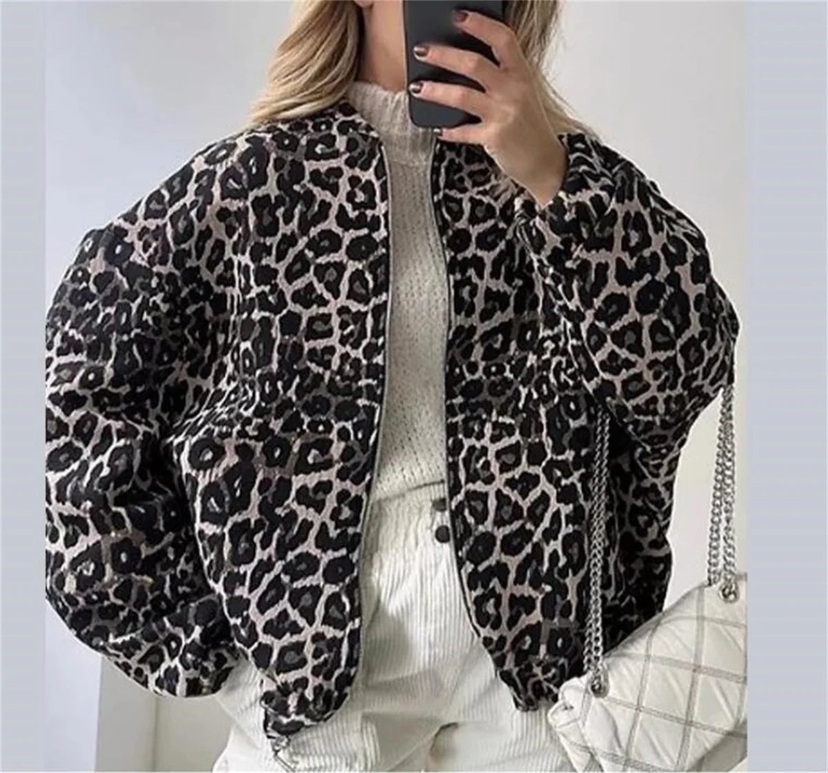 Leo dames bomberjas – trendy luipaardprint jas met ritssluiting en comfortabele pasvorm