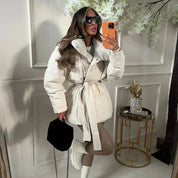 Mara – Elegante gewatteerde damesjas | Trendy winterparka met ceintuur & chique uitstraling
