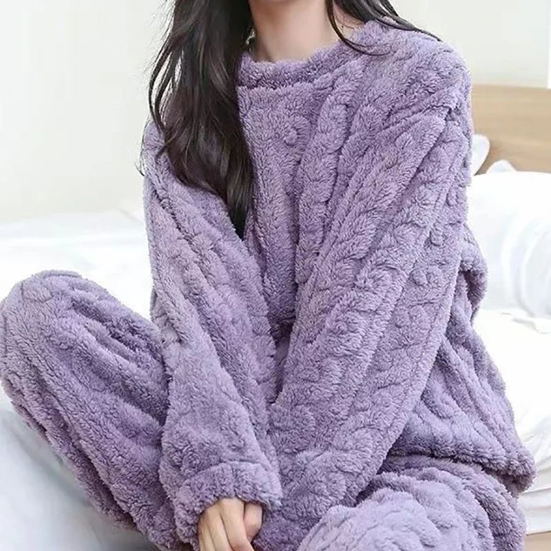 Dames pyjama set – fleece ribstof met oversized pasvorm & wijde broek