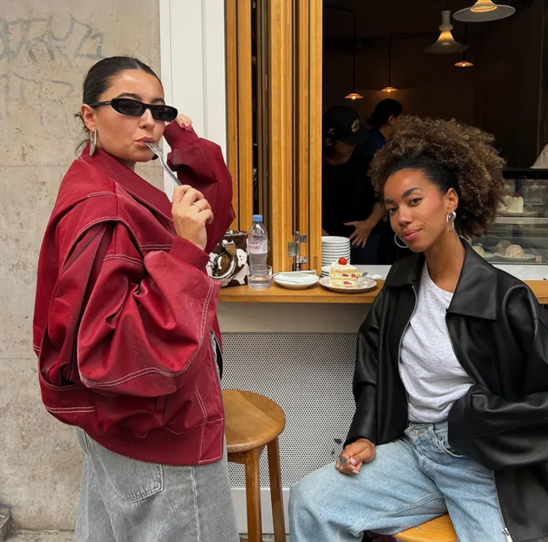 Rode oversized damesjas – stijlvolle leren jas met trendy pasvorm
