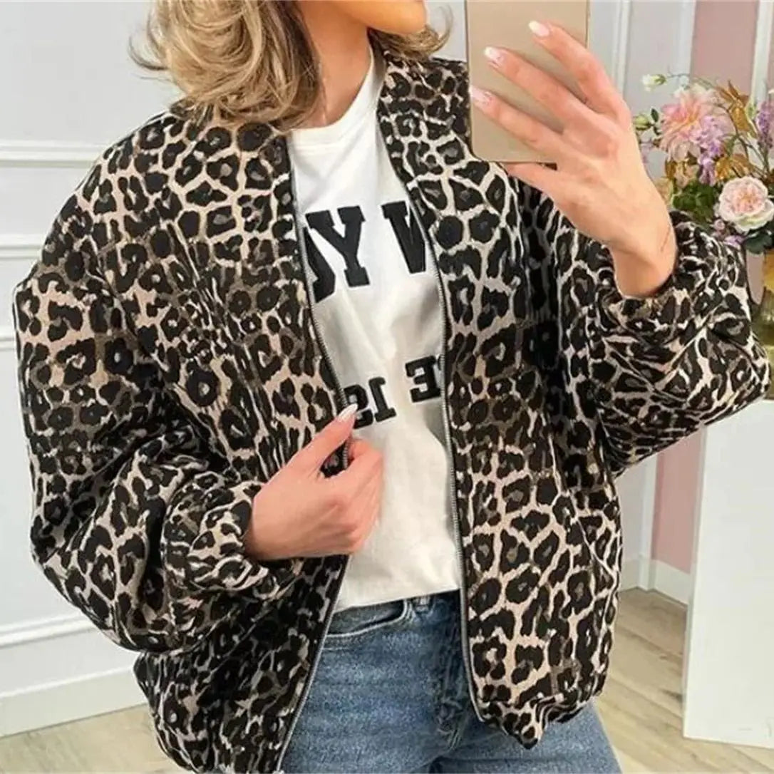 Leo dames bomberjas – trendy luipaardprint jas met ritssluiting en comfortabele pasvorm