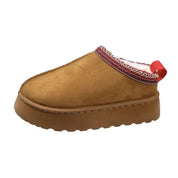 Warme dames pantoffels – camel instappers met fleecevoering & gebreide details