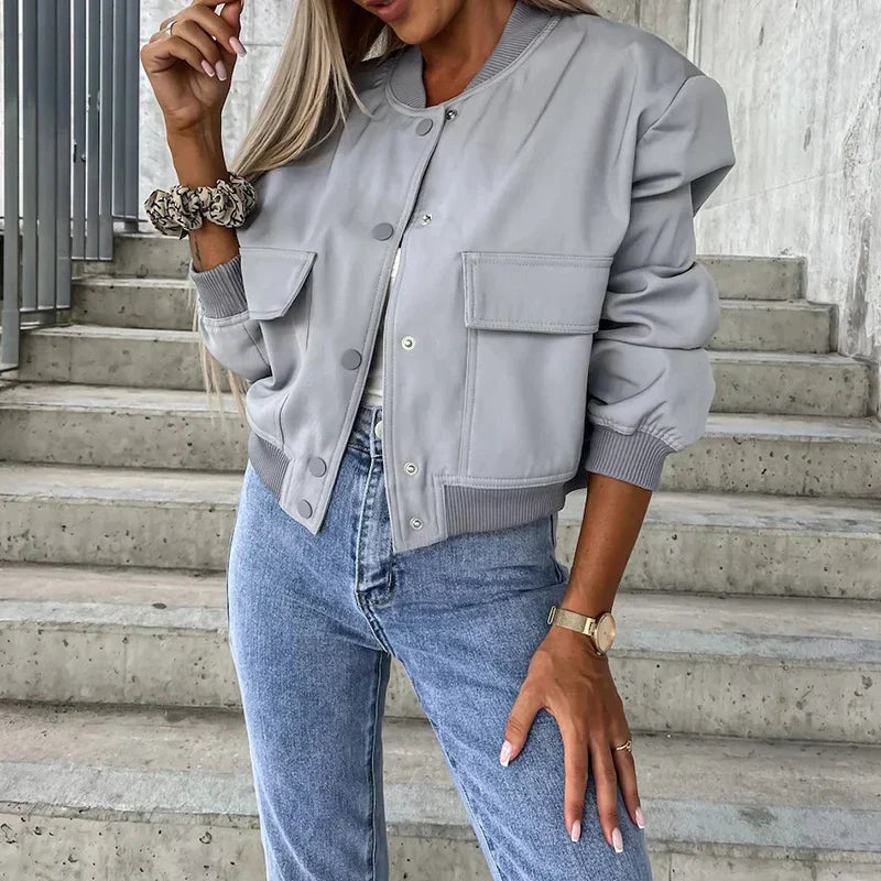Dames bomberjack – relaxed fit cropped model met ribboorden & drukknoopsluiting