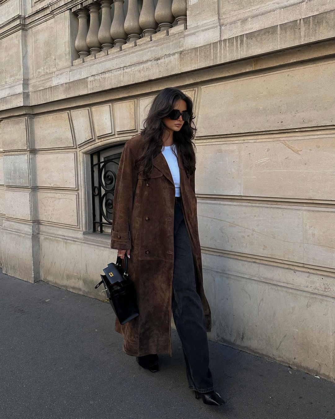 Paris luxe faux suède trenchcoat – oversized & elegant met ceintuur