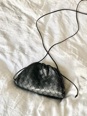 Pouch Bag – Gevlochten Design met Trekkoordsluiting voor Avonden en Events