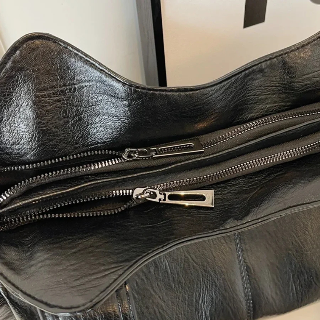 Vegan leren schoudertas dames – stijlvolle crossbody tas met rits en verstelbare band