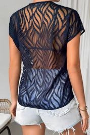 Millow dames T-shirt met V-hals en uitsneden – modern & stijlvol