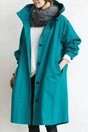 Regenjas voor Dames – Waterafstotende Jas met Capuchon, Knoopsluiting & Losse Pasvorm