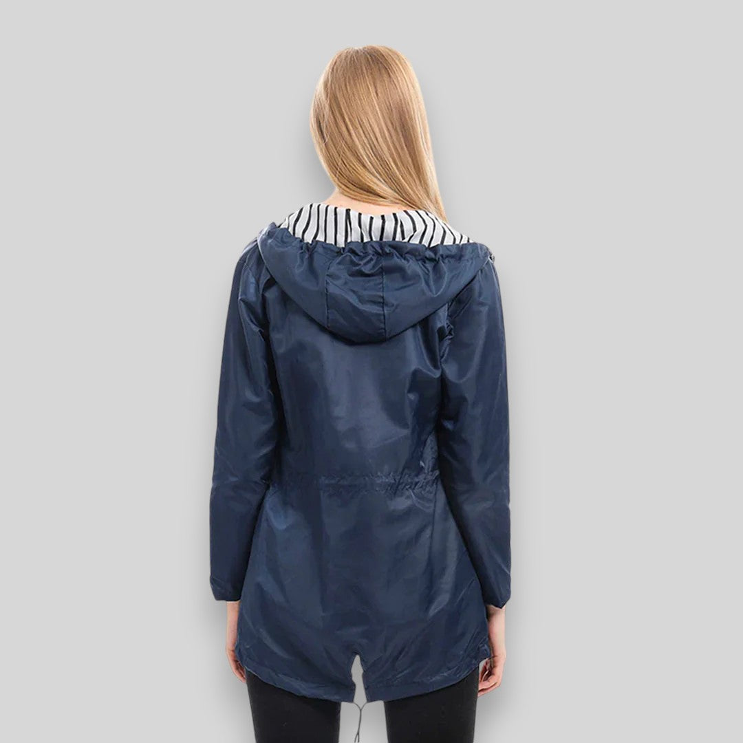 Laura dames regenjas – waterdichte lange jas met verstelbare capuchon en elegante pasvorm