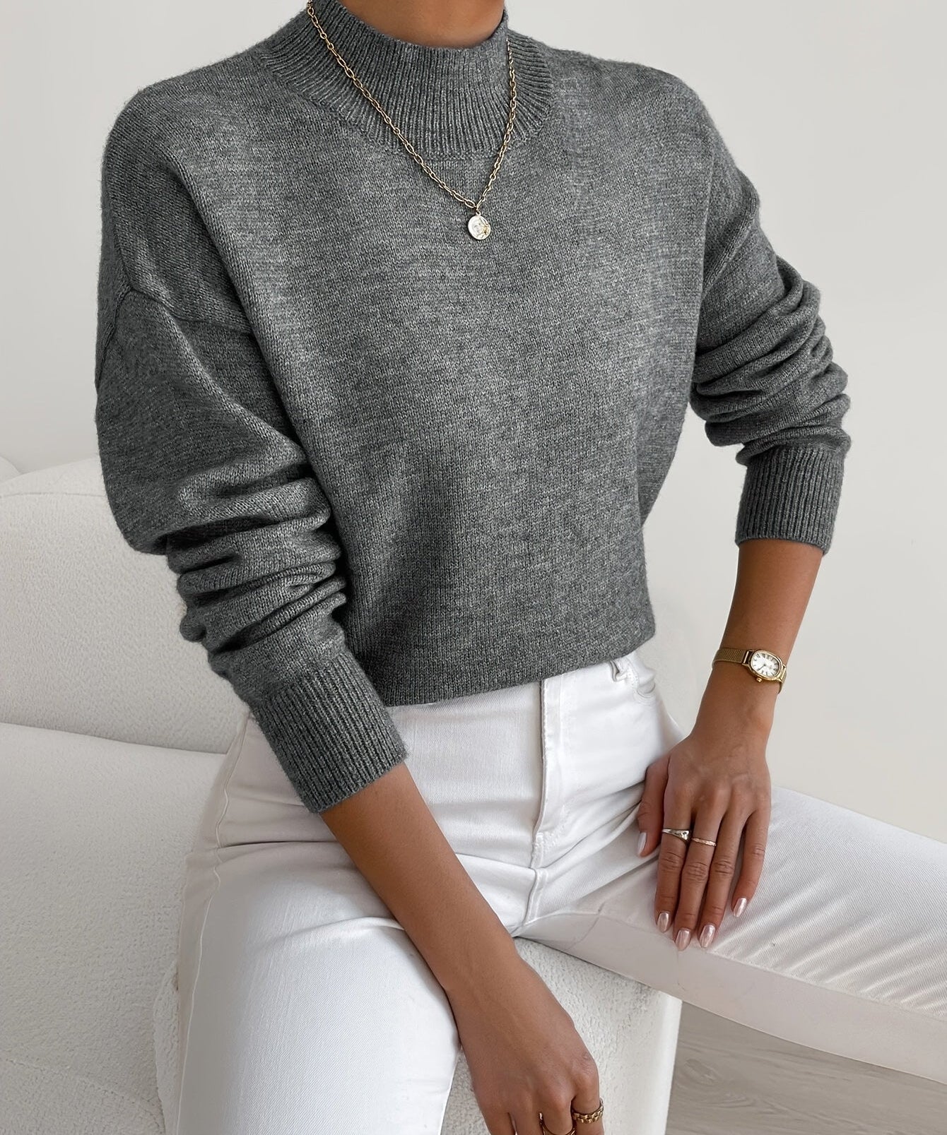 Gebreide damestrui met hoge kraag – zachte warme trui voor de winter