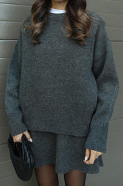 Herfst winter set dames – trui met bijpassende rok in bordeaux