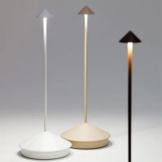 ClarityGlow – Draadloze LED Tafellamp | Dimbare Designlamp voor Binnen & Buiten