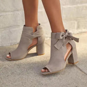 Romee | Chic Tie-Up Enkellaarsjes | Elegante Blokhak met Strikdetail