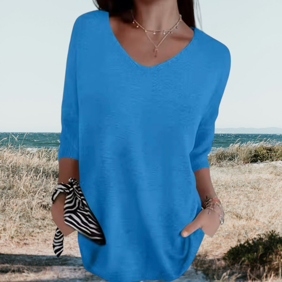 Gerda | Zomerse V-Hals Top – Luchtig, Elegant & Comfortabel