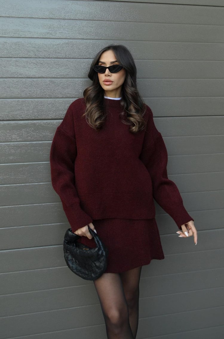 Herfst winter set dames – trui met bijpassende rok in bordeaux