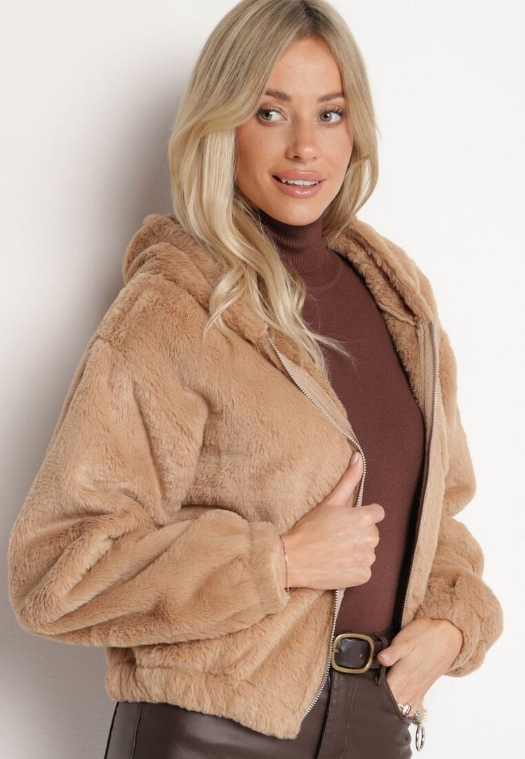 Lichtbruin fluffy jack dames – warm teddy jack met rits en capuchon