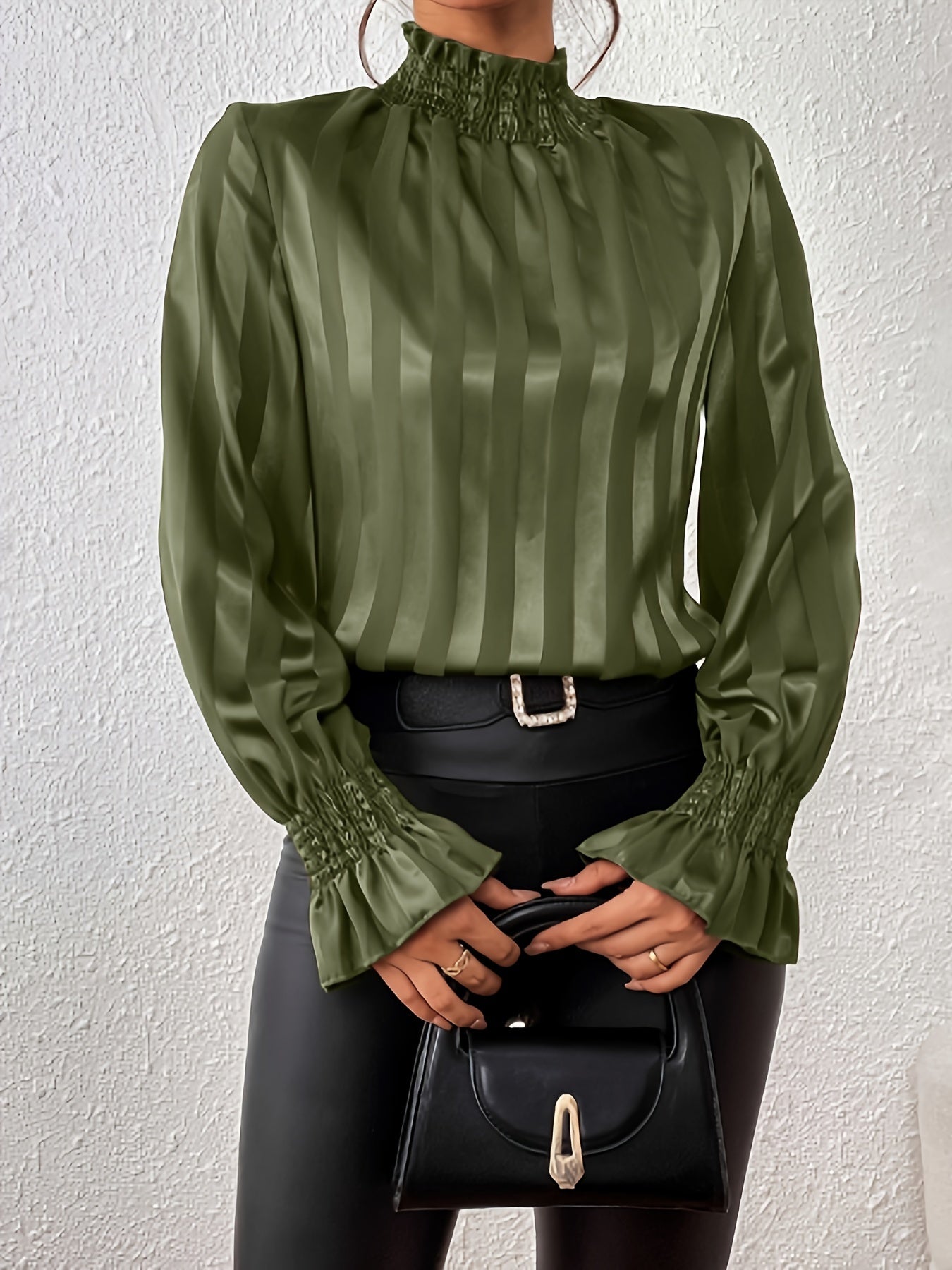 Satijnen Dames Blouse – Noëlle | Luxe Blouse met Lange Mouwen en Shirred Kraag