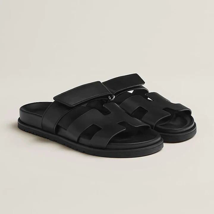 chypre-sandal--222100Z02-worn-1-0-0-800-800_g_720x720_cf50f23d-a836-4067-8352-33aaabd906d9.webp