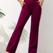 Lara Yogabroek Dames – Comfortabele & Elastische Broek met Flared Pasvorm