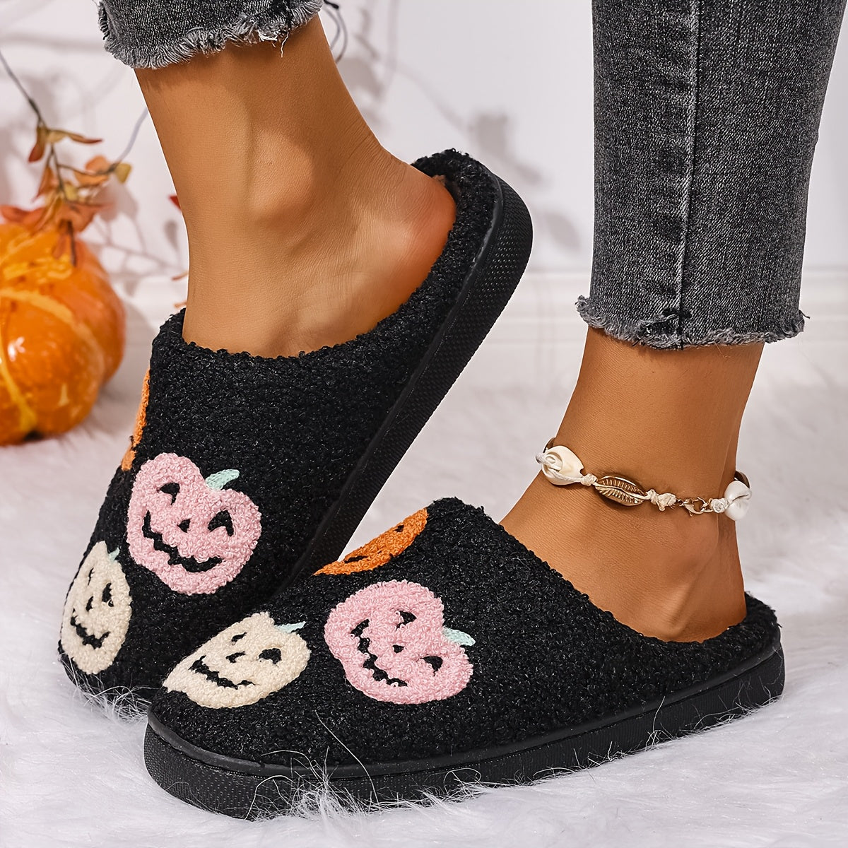 Halloween Pantoffels Dames – Slip-on Fleece Pantoffels met Pompoenprint