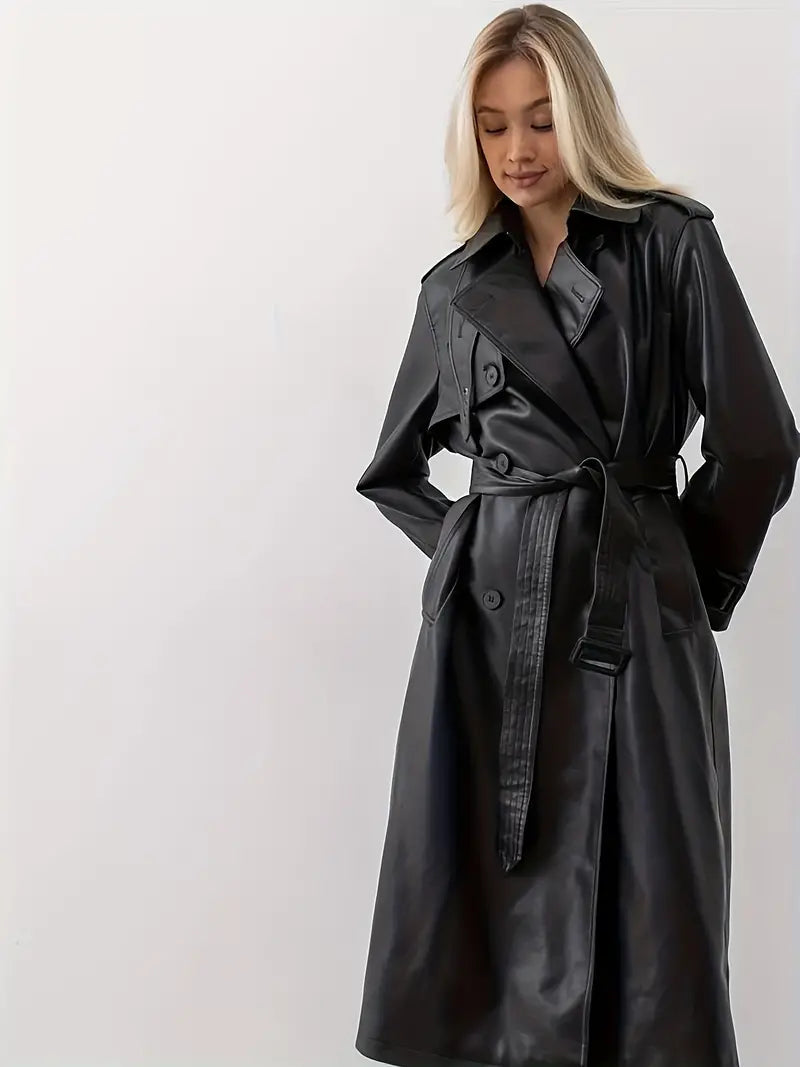 Dames Leren Trenchcoat – Lang Model met Dubbelzijdige Sluiting, Tailleriem & Brede Revers