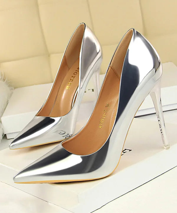 Cornelieke Spitse Naaldhakken – Elegante Stiletto’s voor Feest & Bruiloft
