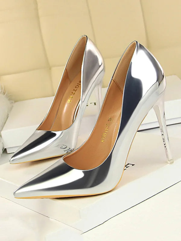 Cornelieke Spitse Naaldhakken – Elegante Stiletto’s voor Feest & Bruiloft