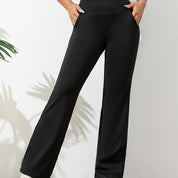 Lara Yogabroek Dames – Comfortabele & Elastische Broek met Flared Pasvorm