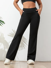 Lara Yogabroek Dames – Comfortabele & Elastische Broek met Flared Pasvorm