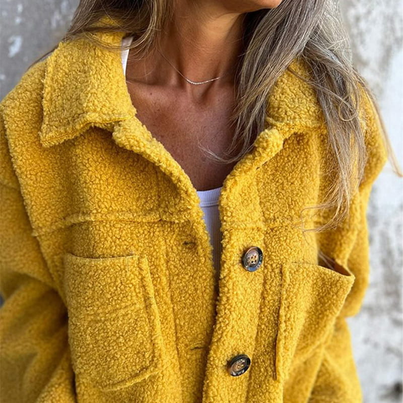 Mila Stijlvolle Herfstjas – Elegante en Warme Damesjas met Knopen