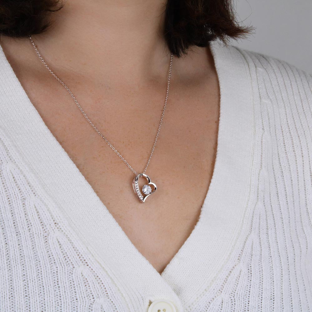 TimelessLove hart ketting – elegant sieraad met zirkonia steen