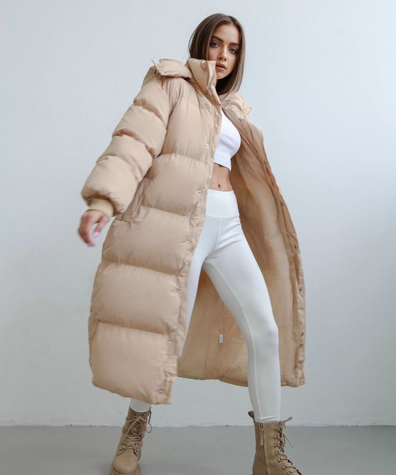 Dames Lange Puffer Trenchcoat – Oversized Gewatteerde Winterjas met Capuchon & Hoge Kraag
