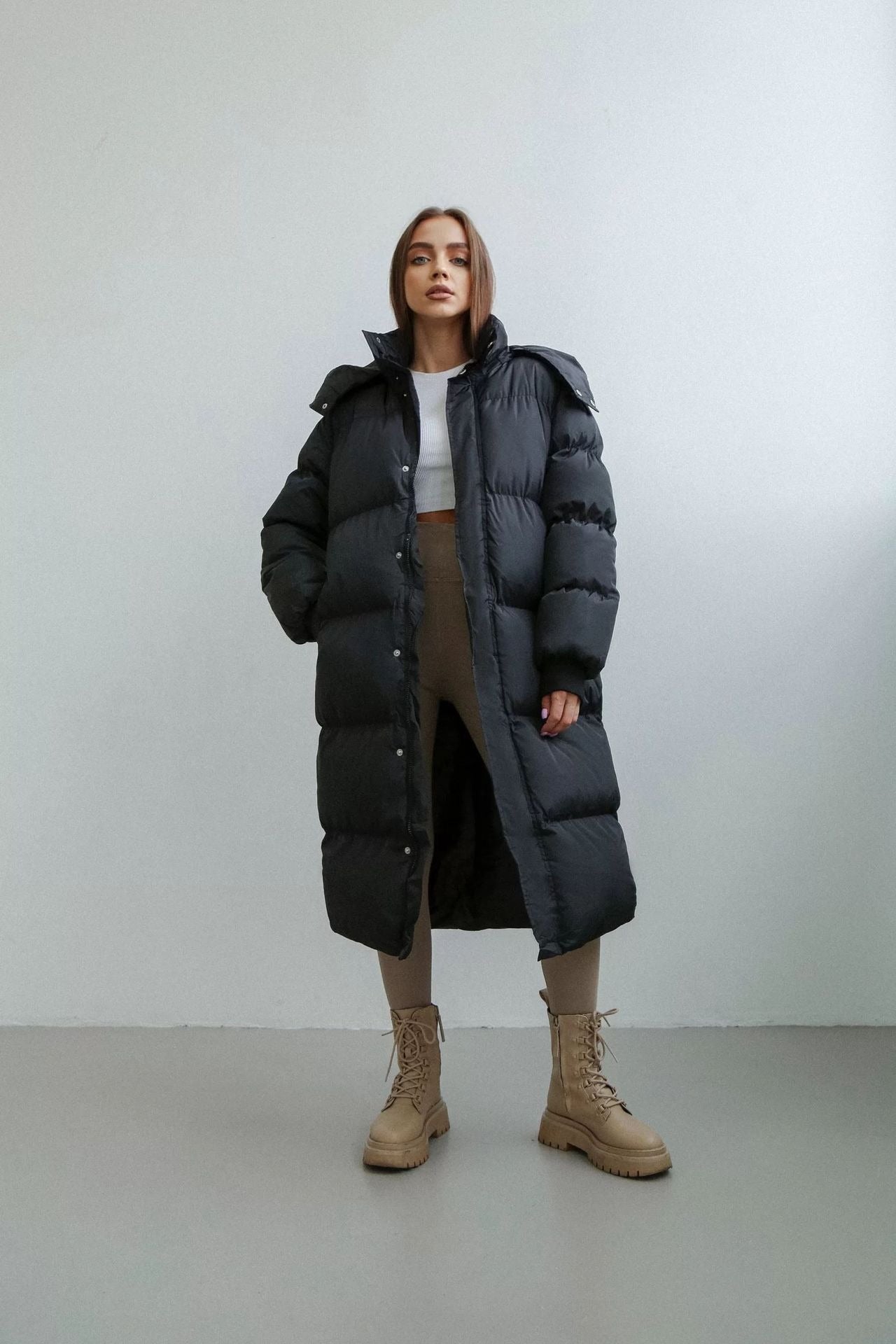 Dames Lange Puffer Trenchcoat – Oversized Gewatteerde Winterjas met Capuchon & Hoge Kraag