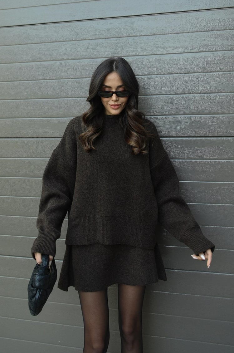Herfst winter set dames – trui met bijpassende rok in bordeaux
