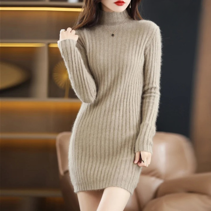 Noëlle Gebreide Herfstjurk – Elegante Damesjurk met Colkraag en Ribpatroon