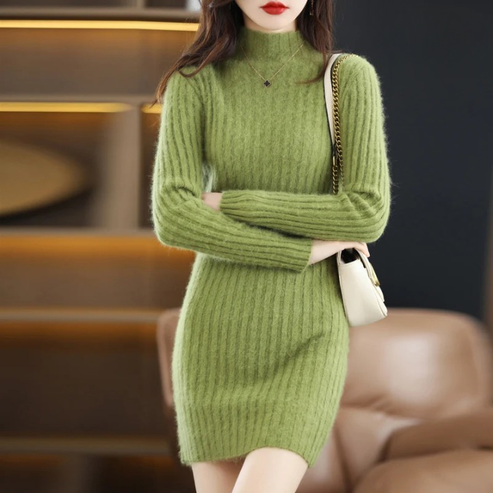 modieus-warm-sweater-jurk-dames-legergroen.png