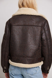 Donkerbruin aviator jack dames – stoer pilotenjack met crèmekraag