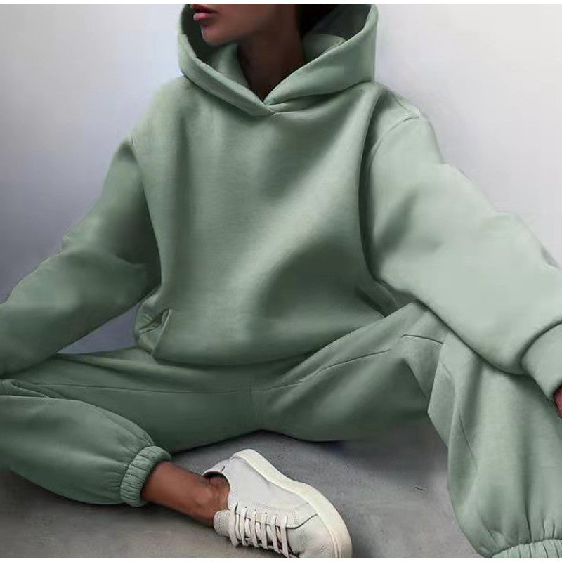 oversized-trainingspak-voor-dames-high-waist-broek-met-hoodie-beige-cara-camilla-groen.jpg