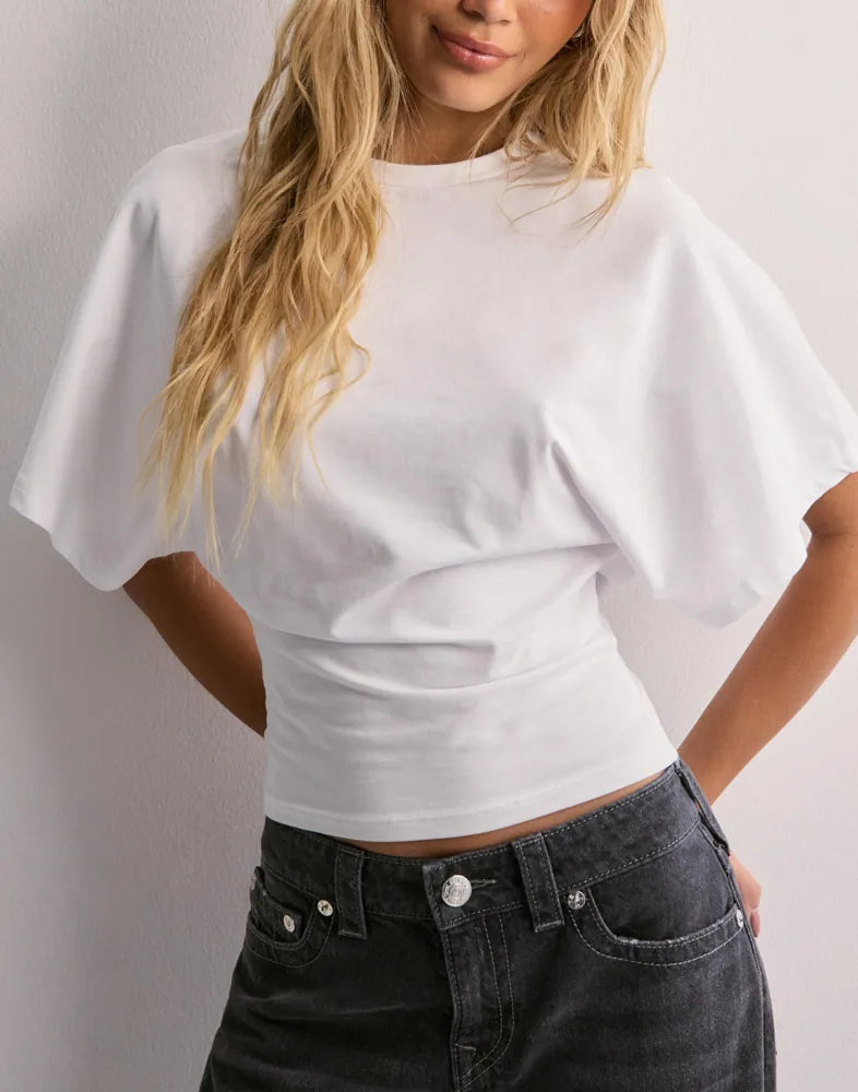 Amaya T-shirt Dames – Trendy Top met Wijde Mouwen & Getailleerde Pasvorm