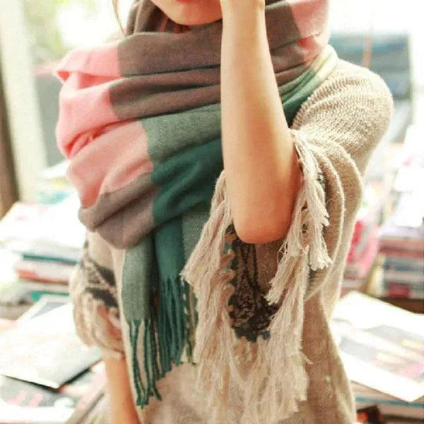 pink_ac0da2ea-44aa-4b07-a0cb-c0ba17d69fb1.webp