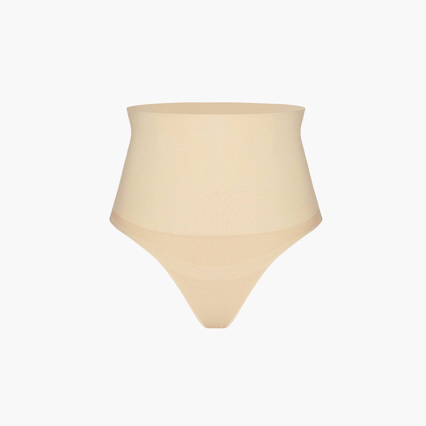 Corrigerende High Waist String | Naadloze Shapewear voor een Glad Silhouet